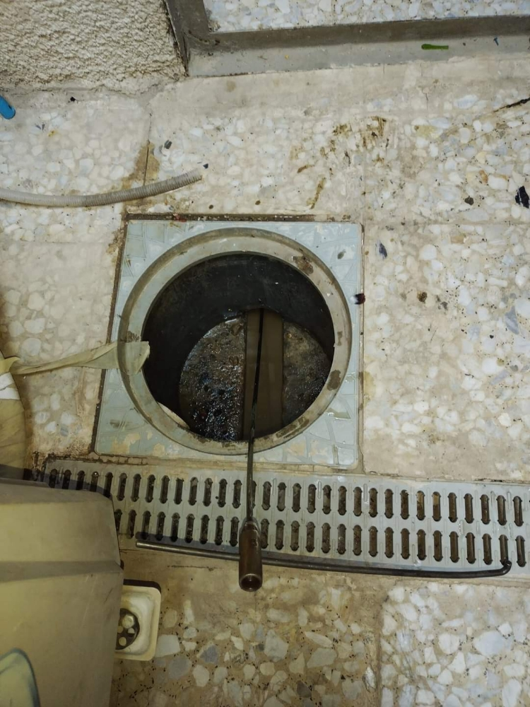 نقوم بتسليك مناهيل مجاري وبلوعات - 2