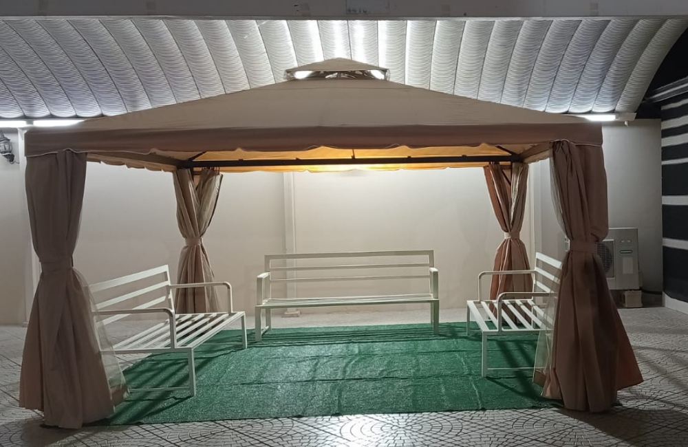 new tent 4*4 - 1