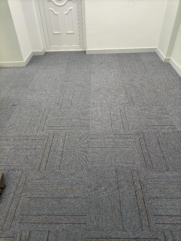 office tiles carpet - 3