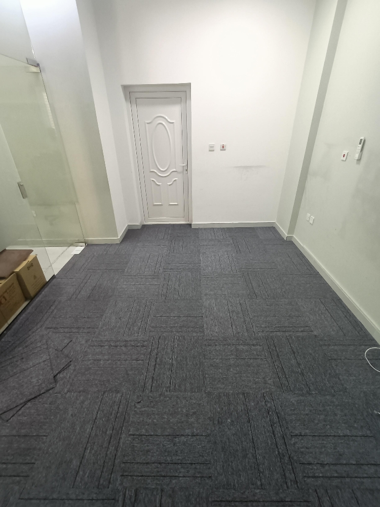 office tiles carpet - 4
