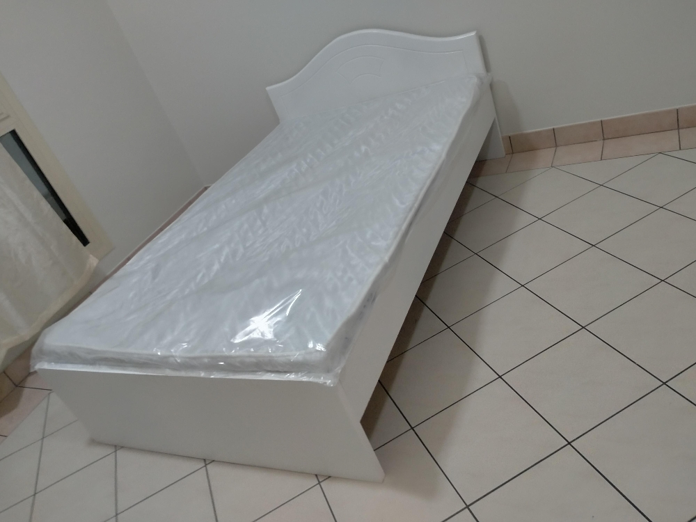 We have all new furniture for sal - 6