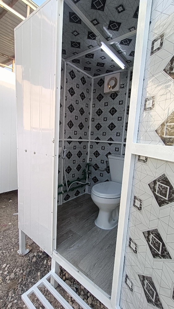 122/122 new toilet - 9