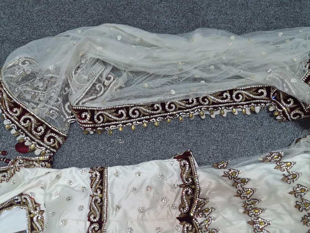 Clean wedding dress - 3
