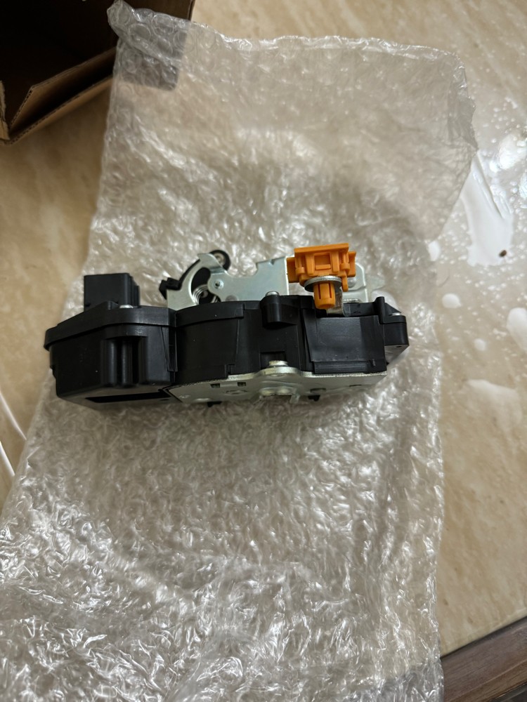 lock seirra - 1