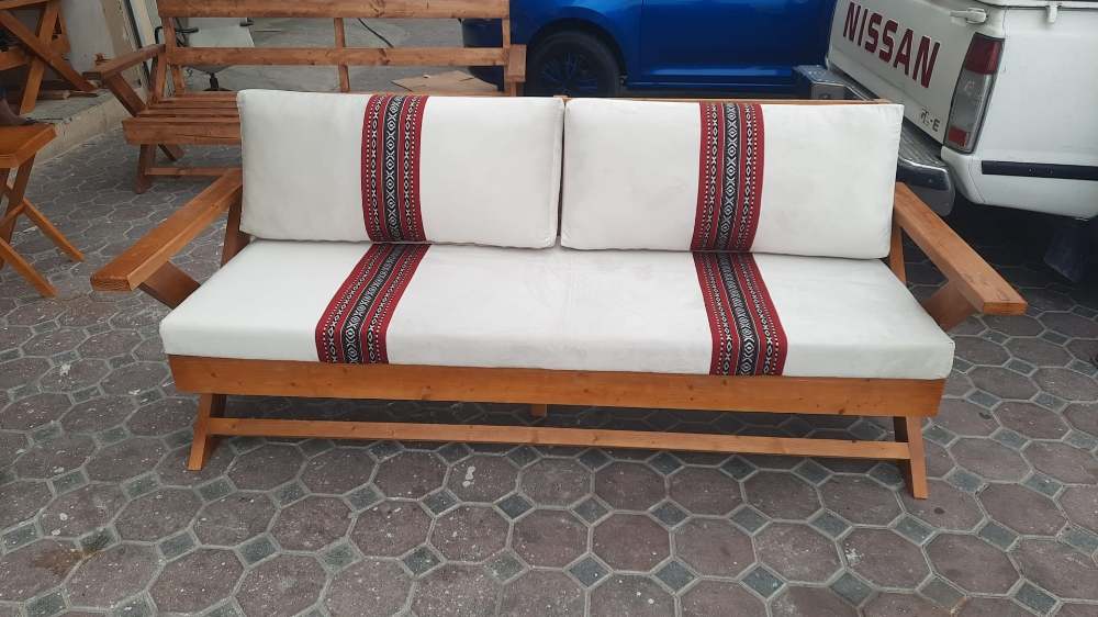 كراسى وطاولات - 1