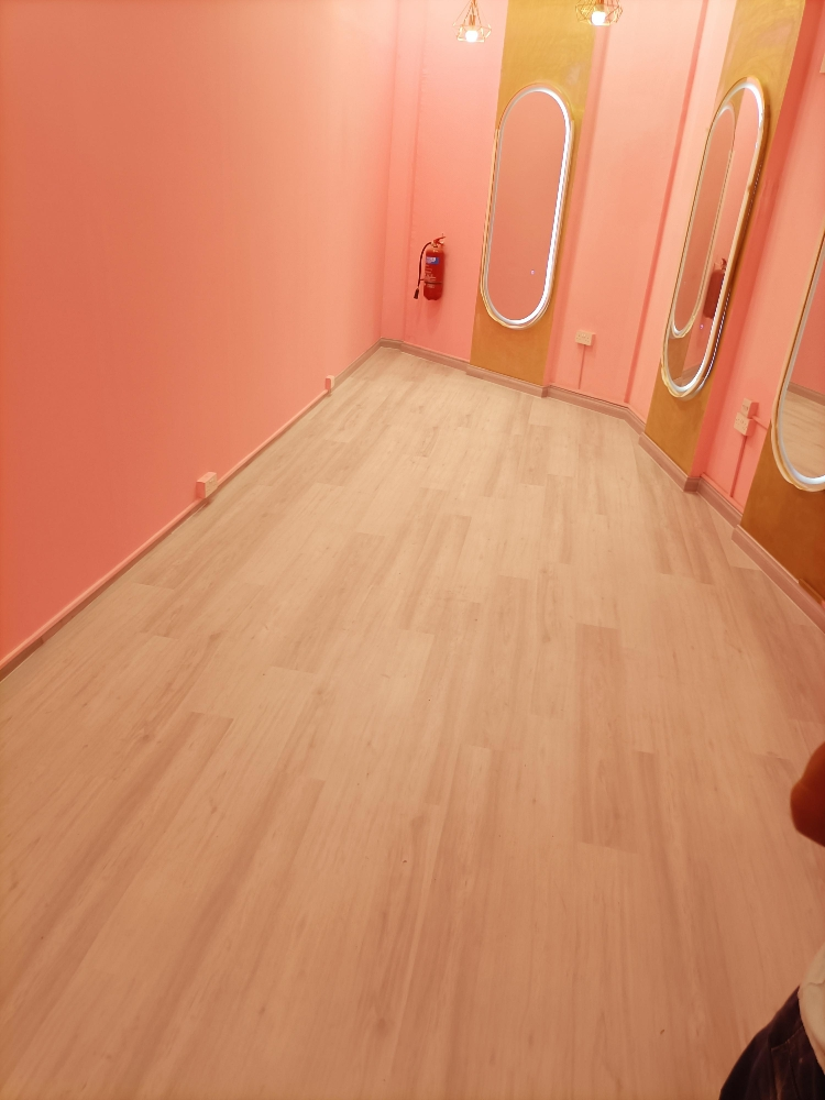 waterproof flooring spc - 8