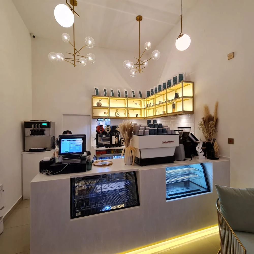 fitout & decoration 4 all shops - 5