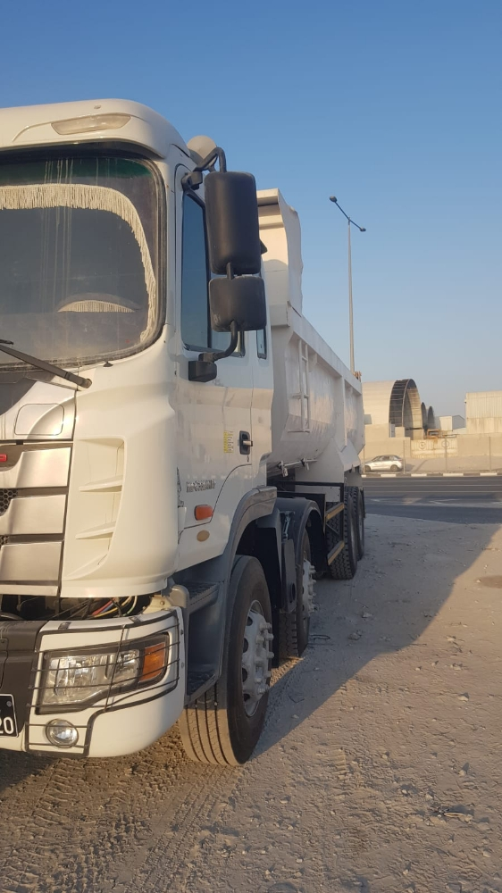 DUMP TRUCK FOR RENT - 1