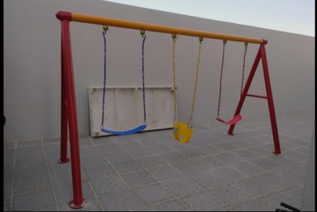 Baby swing - 2
