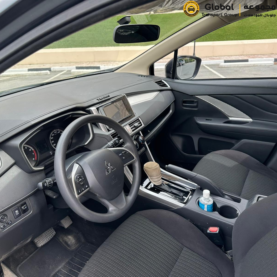 Mitsubishi Xpander Black 2022 - 4