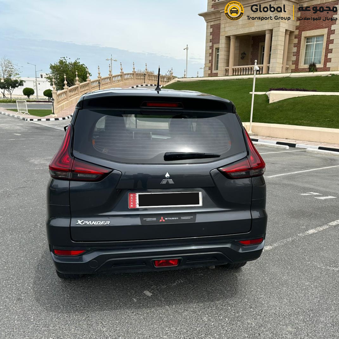 Mitsubishi Xpander Black 2022 - 3