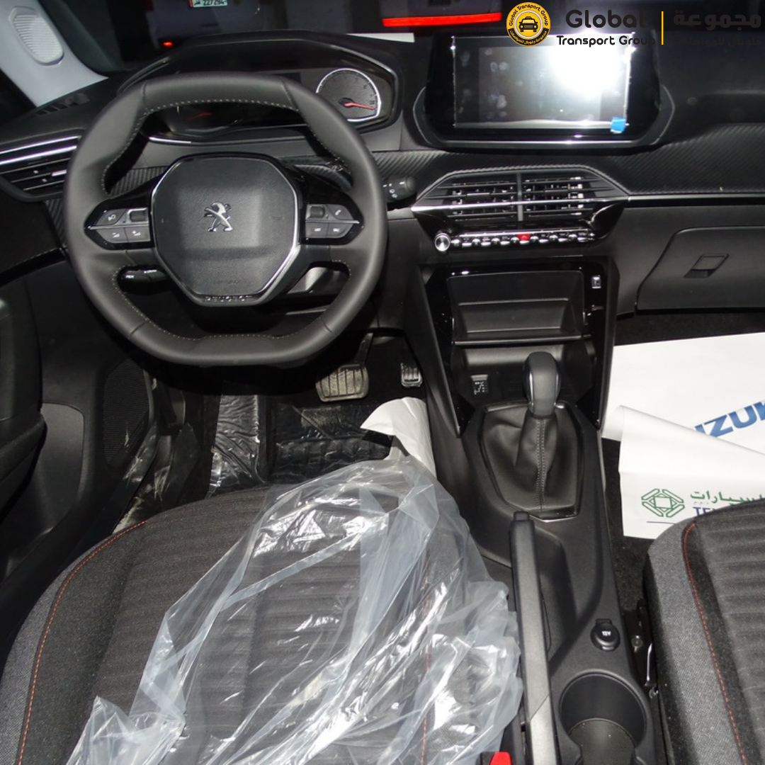 Peugeot 2008 Hatchback White2023 - 4