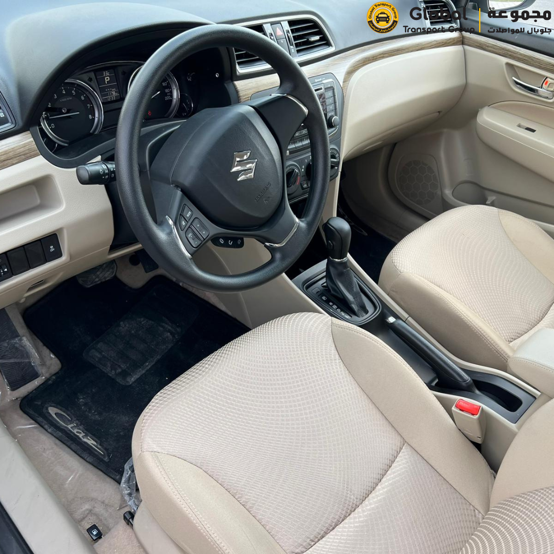 Suzuki Ciaz Sedan Black 2023 - 4