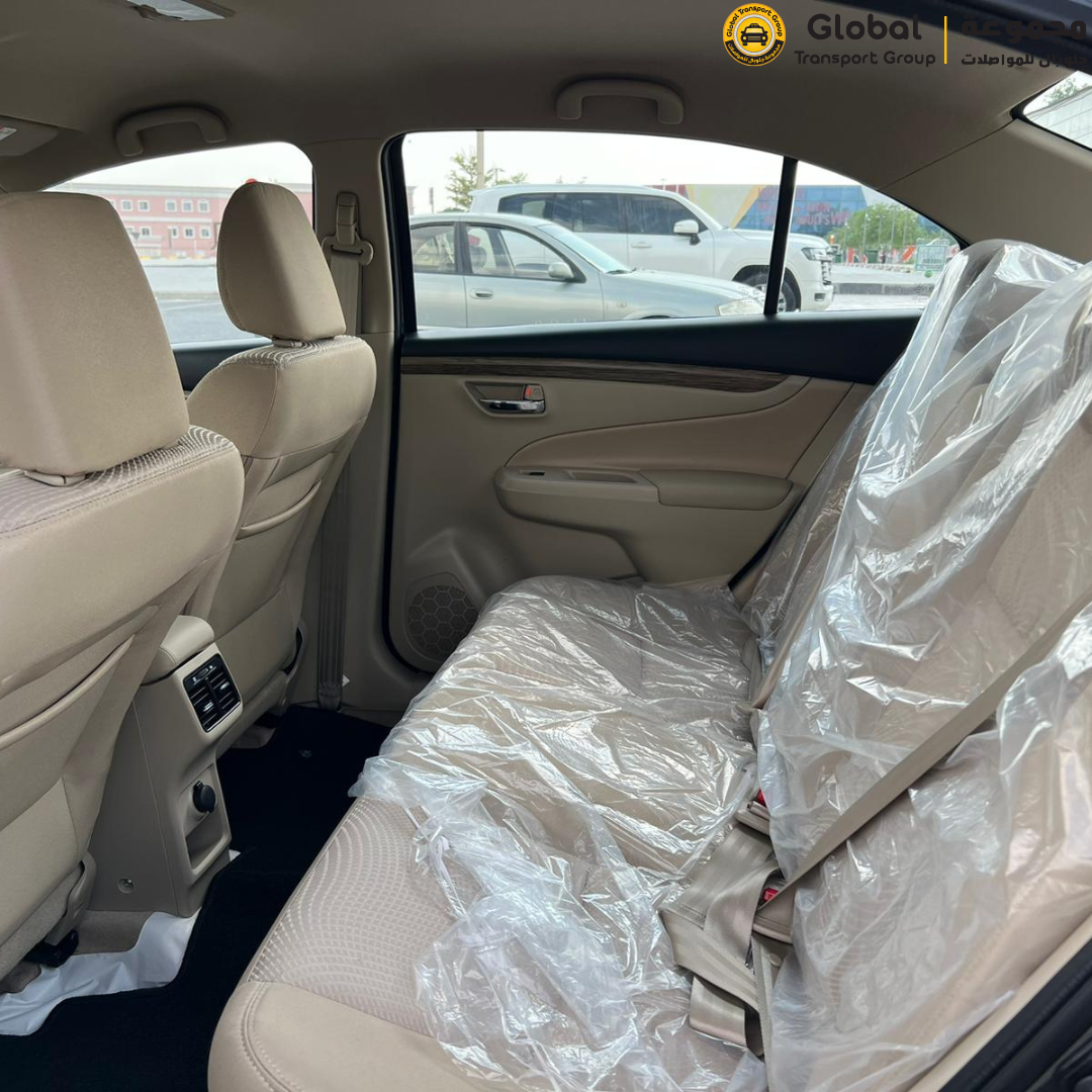 Suzuki Ciaz Sedan Black 2023 - 5