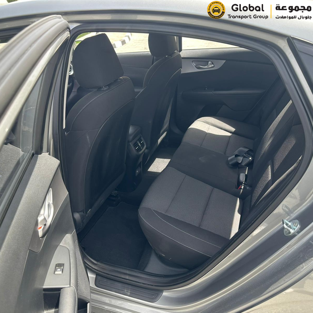 Kia Cerato Sedan Grey 2022 - 4