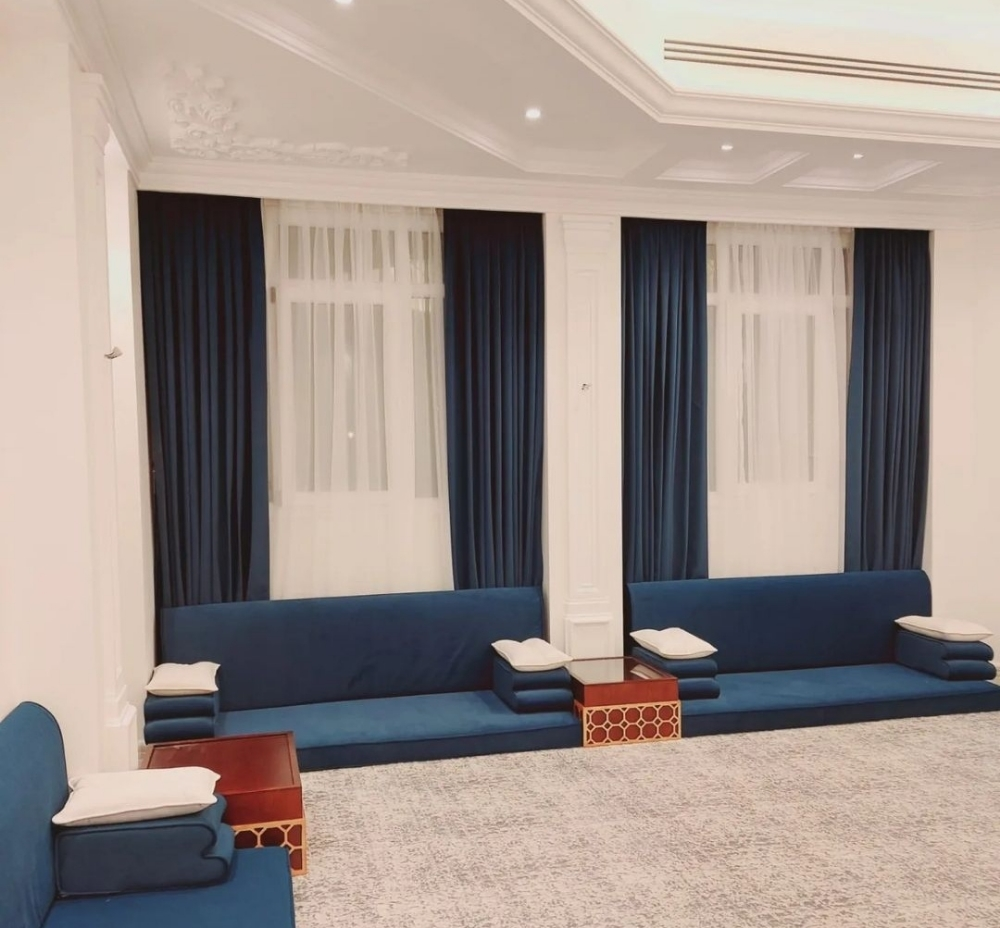 Tailoring, upholstery and sale of - 13