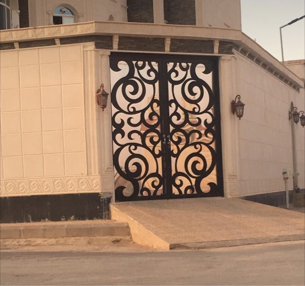 تفصيل وصيانة جميع انواع الابواب - 2
