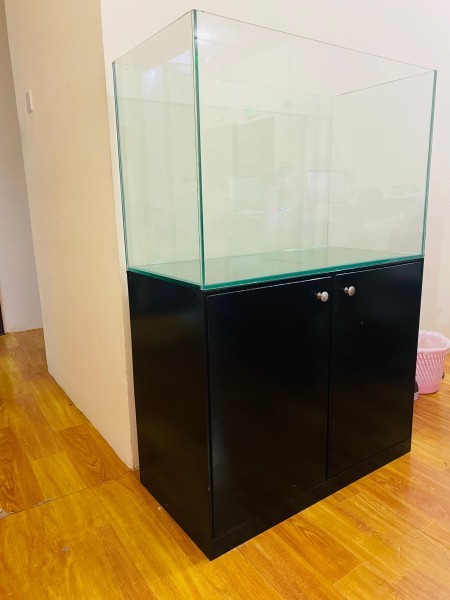 New Aquarium with Cabinet - 1