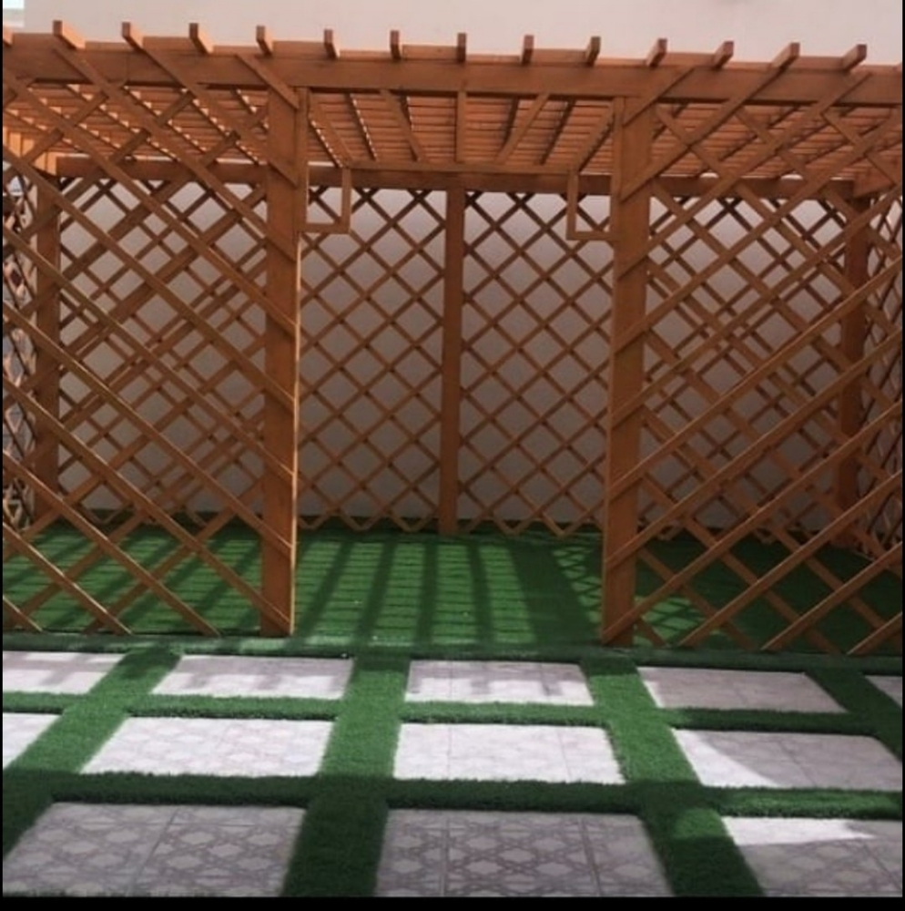 we are doing wooden decor and out - 4