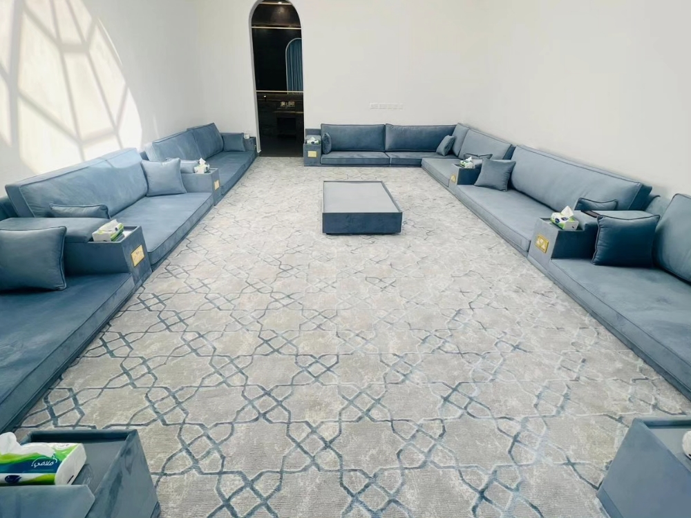 بيع السجاد والموكيت والستائر
تفص - 3