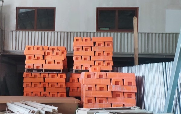 Fence Material / Crowd Barriers Supplier - 4