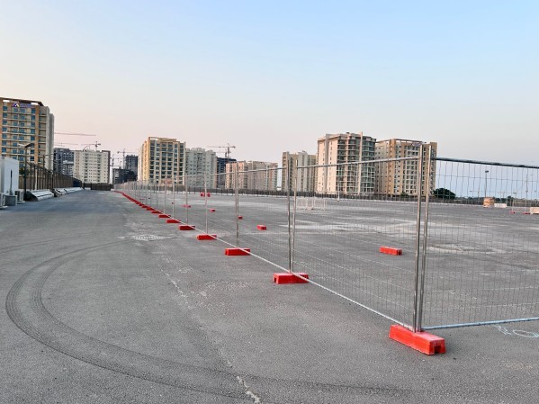 Fence Material / Crowd Barriers Supplier - 10