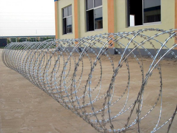 Fence Material / Crowd Barriers Supplier - 5