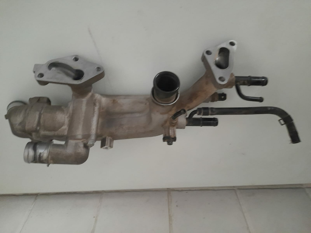 Kia water distribution pipe outle - 3