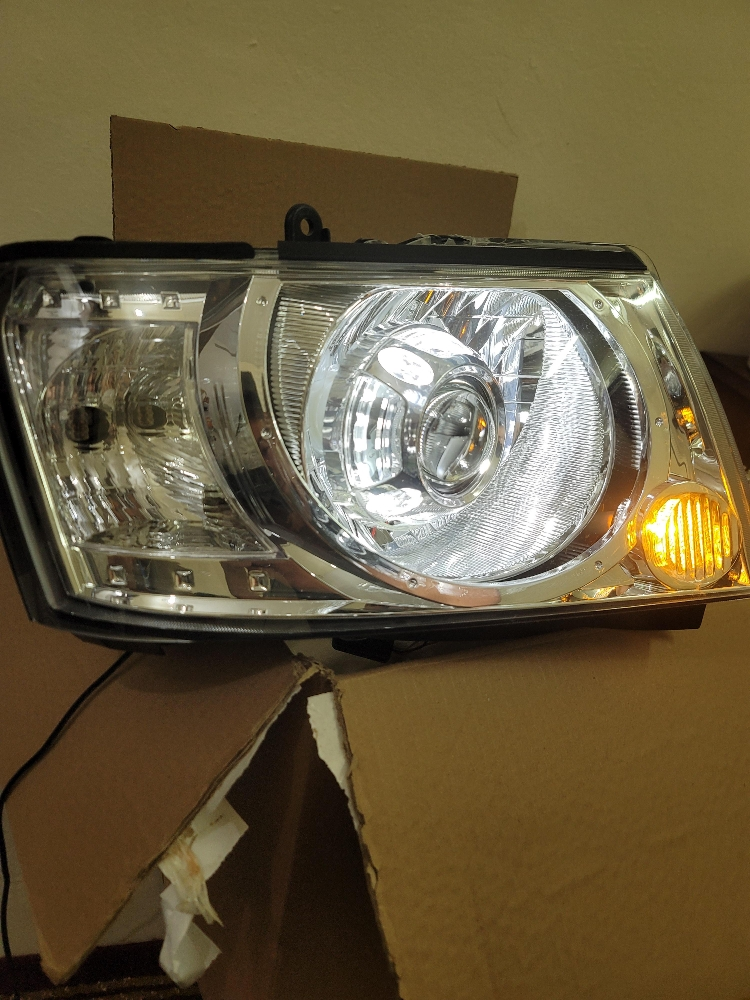 Safari Patrol 2008 - 2015 Lamp - 6