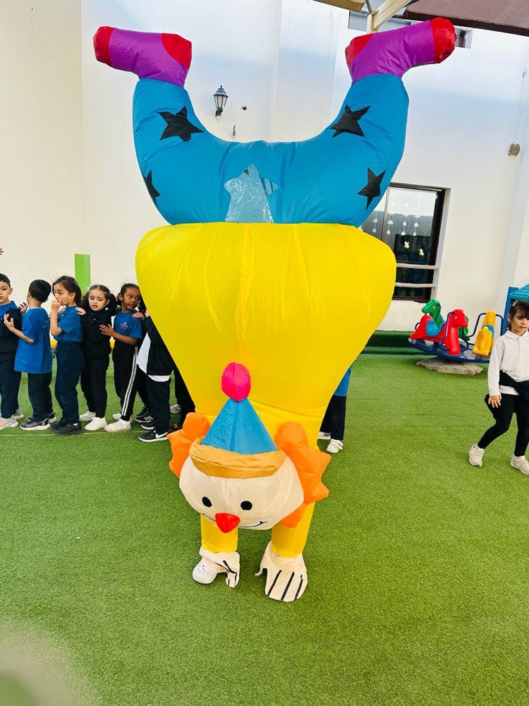 77028669crazy birthday party - 2