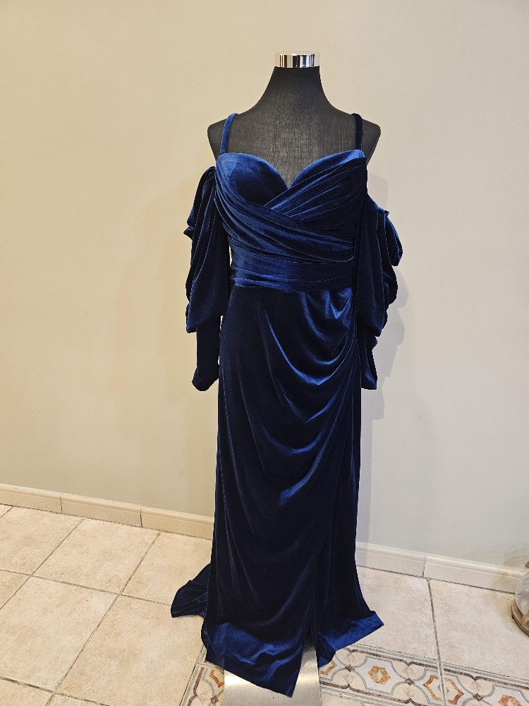 velvet dress - 1