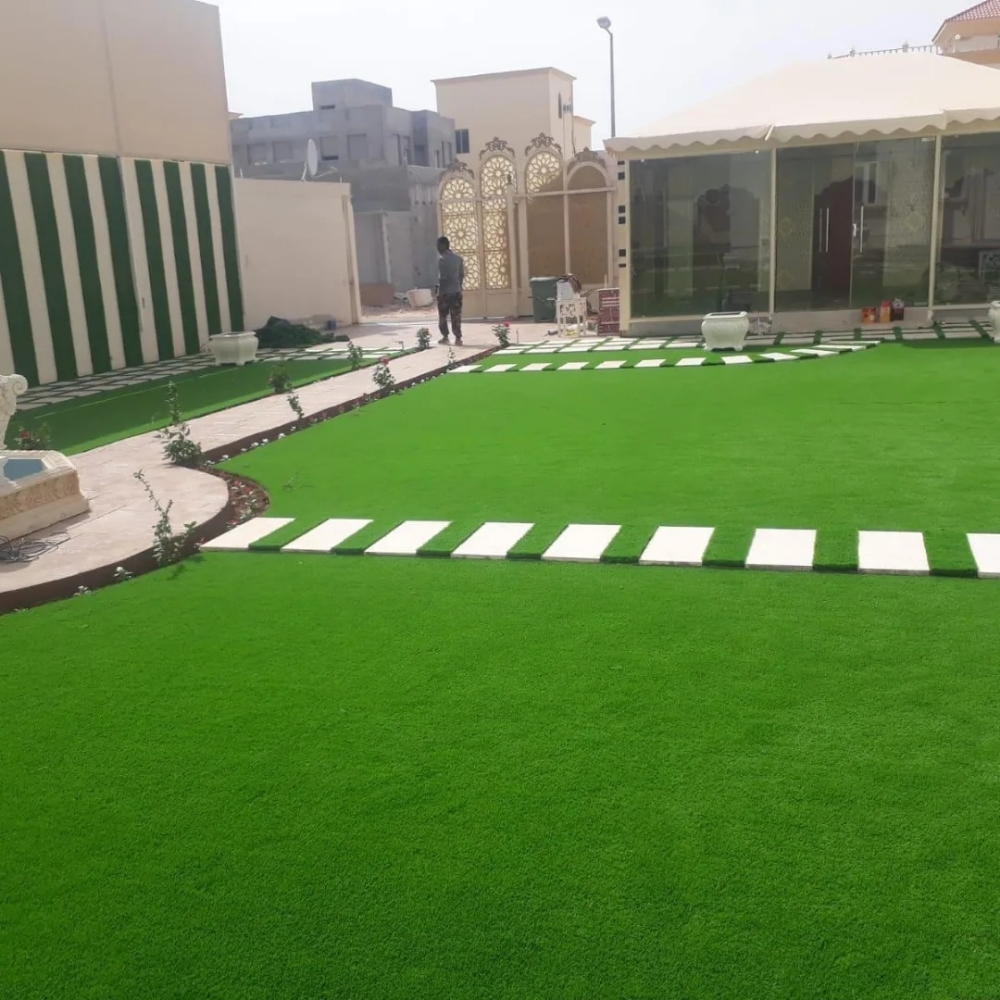 متخصصون فى عمل الحدائق - 6