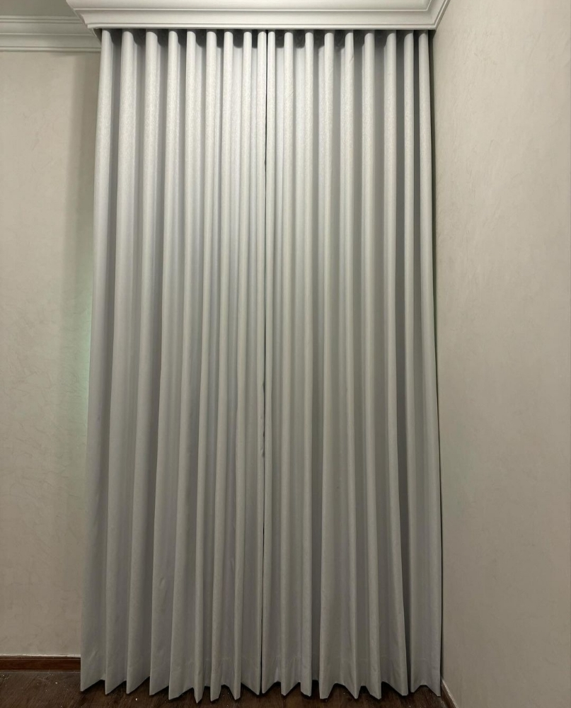 Curtains... - 6