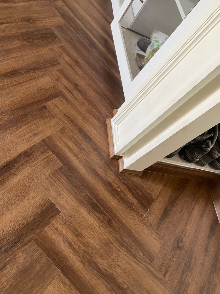 Wooden flooring installation.. - 4