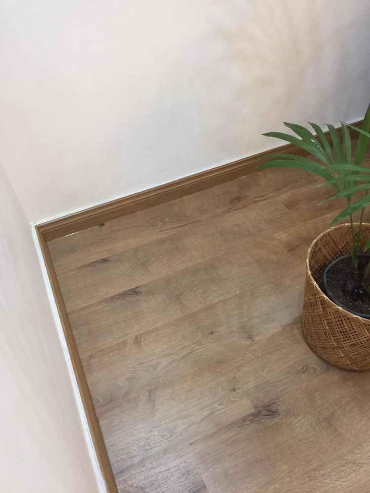 Wooden flooring installation.. - 2