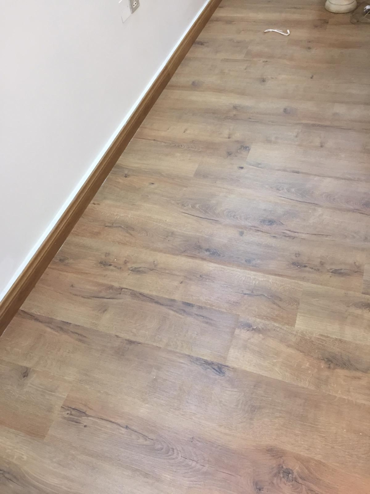 Wooden flooring installation.. - 3
