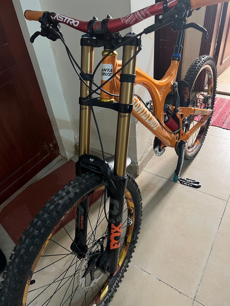 Santa cruz V10 - 4