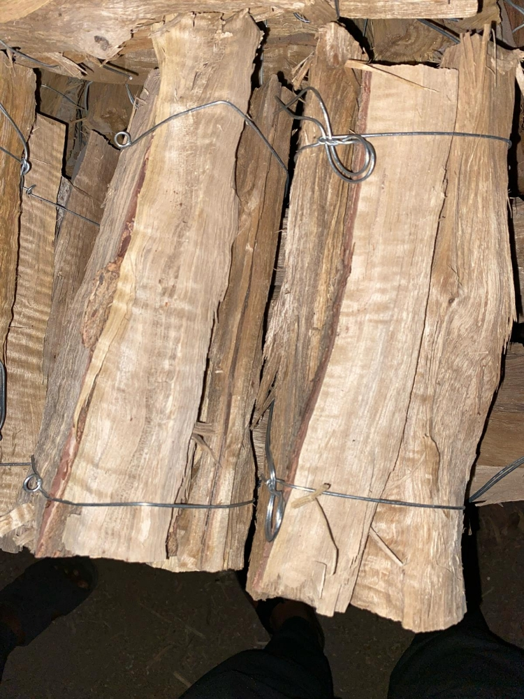 حطب سدر وزيتون وقرض وفحم بنواعه - 2