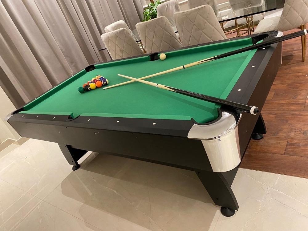 Billiard pools table 7 feet - 2