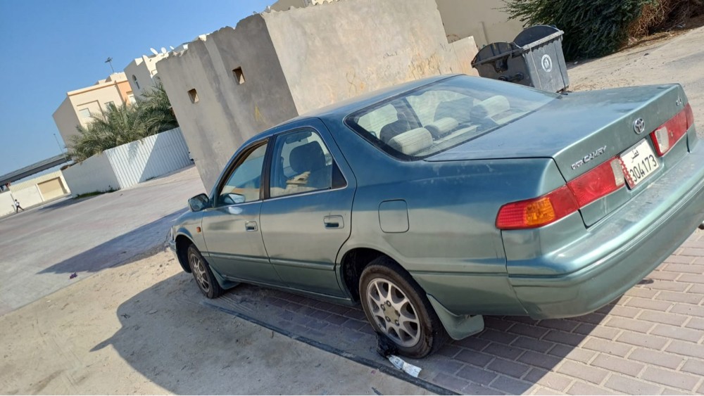 Toyota Camary - 4