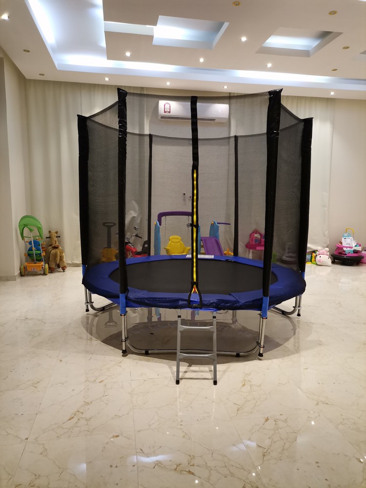 Trampoline 8Ft - 2
