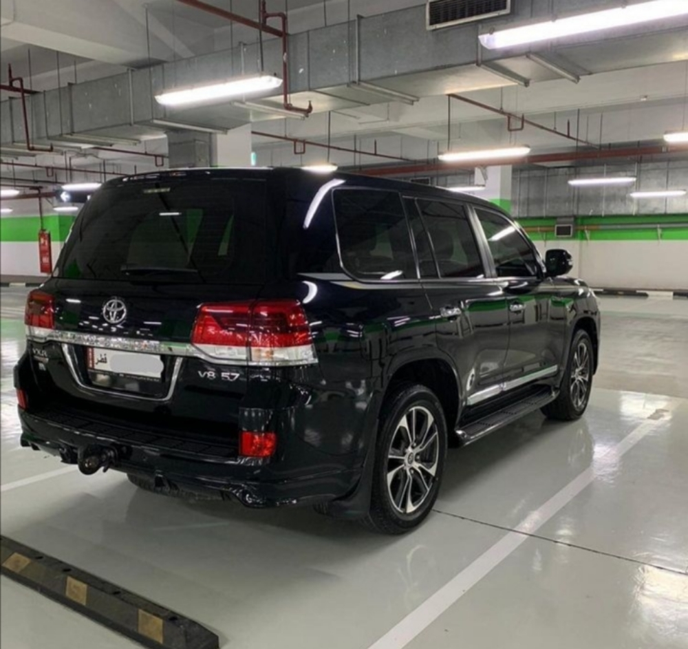 VIP LIMOUSINE SERVICE - 2