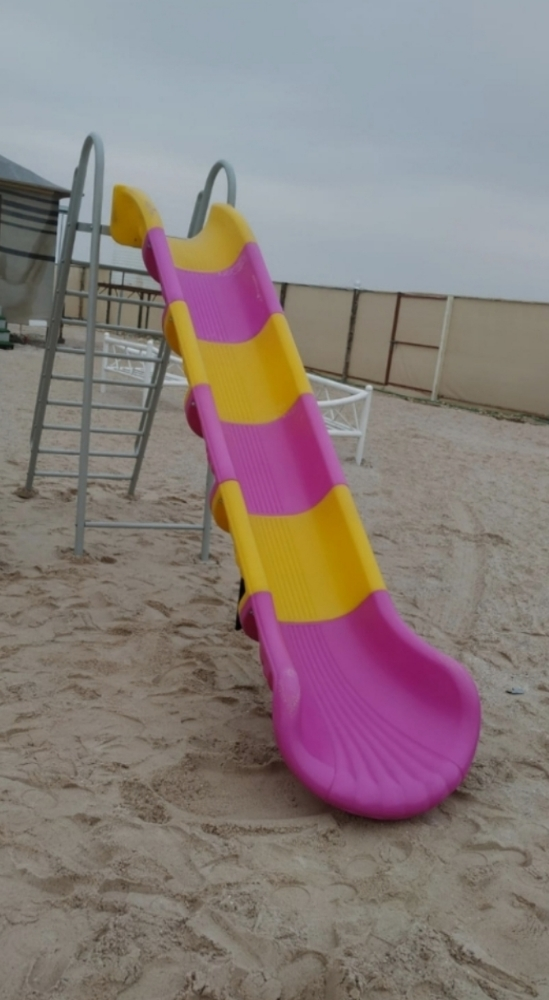 kids sliding - 2