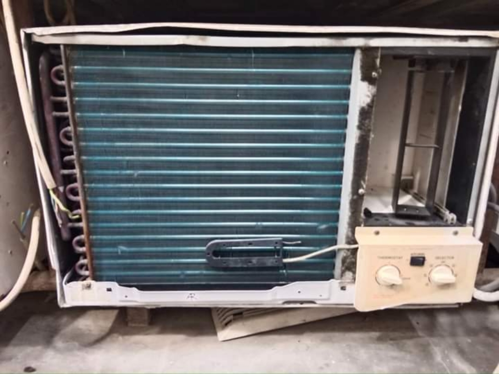 Old Ac Buying. - 3
