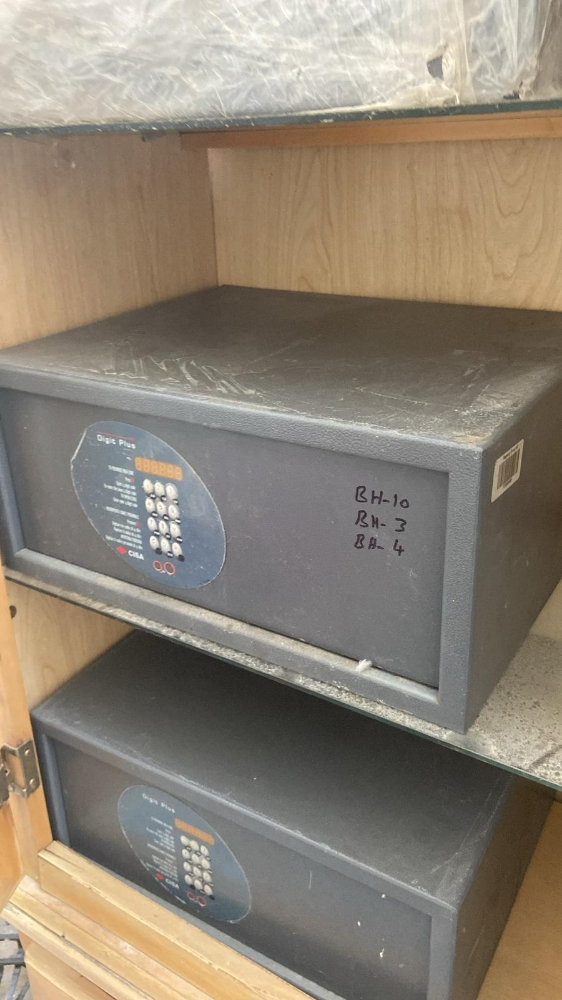 Digital safe box - 3