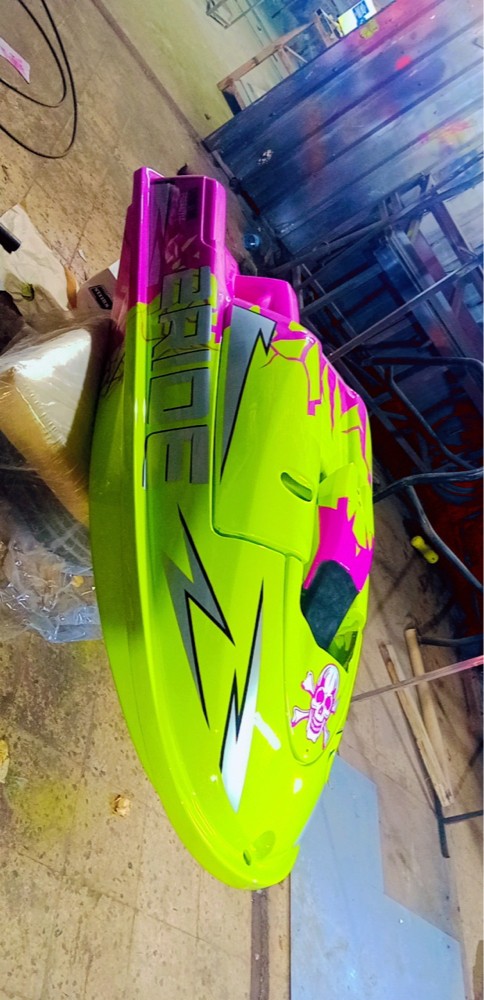 Service accessory, paint design - 1