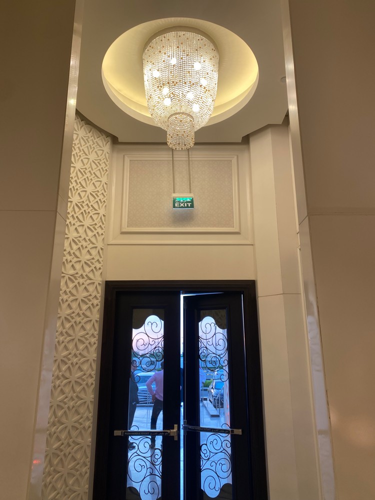 طارق بن ذياد مهندس كهرباء و اضاءة - 7
