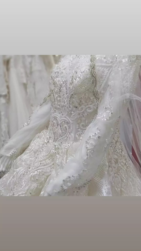 Brand new wedding gown for sale - 4