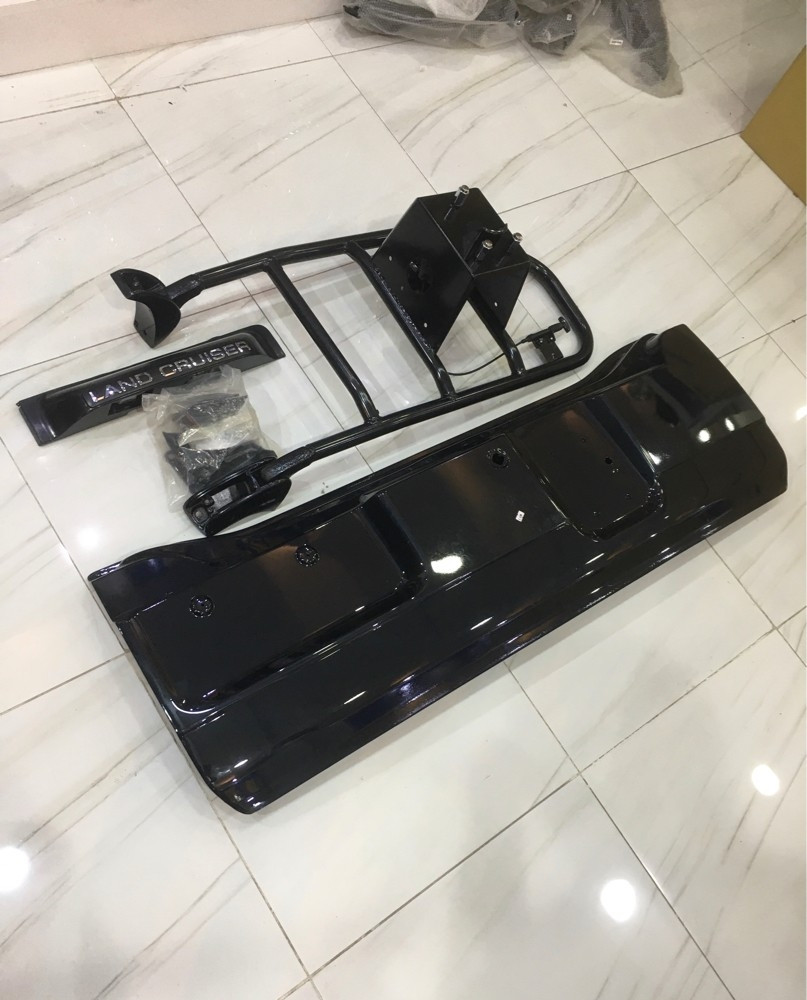 Spare wheel bracket 2007 - 1
