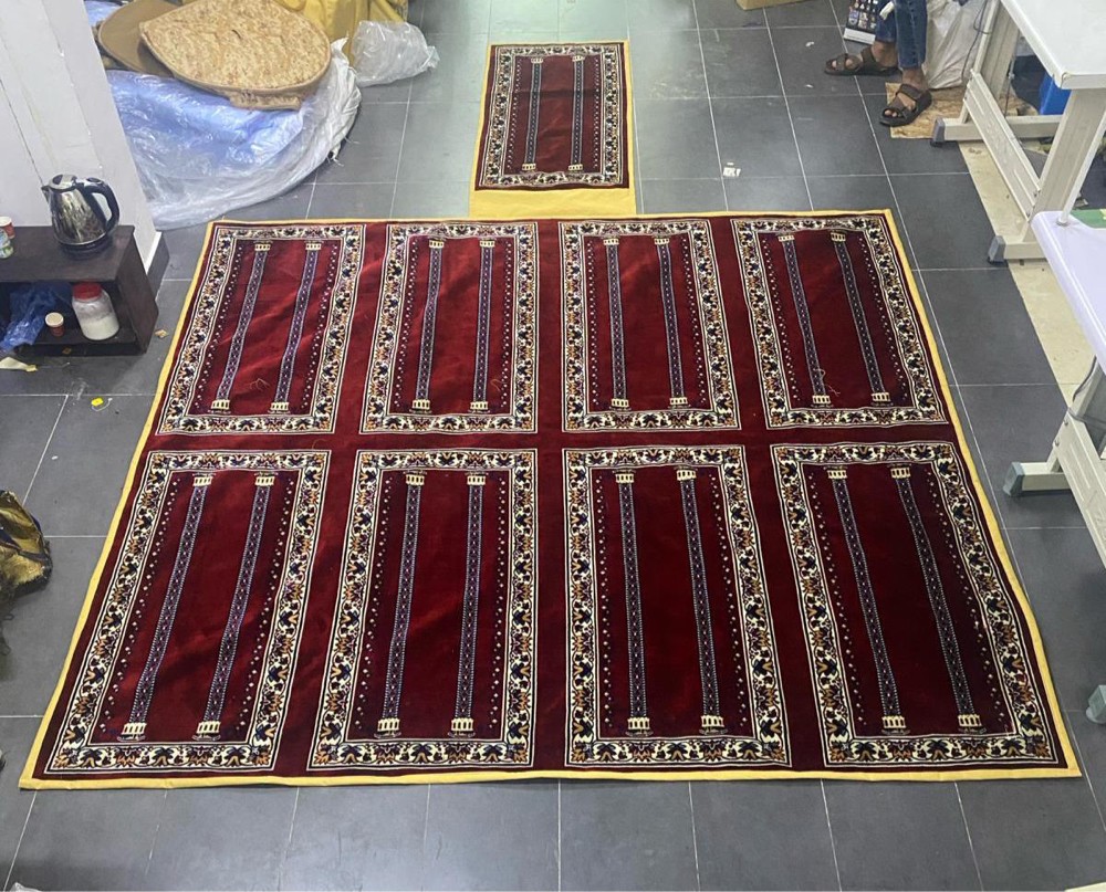 مصلى متنقله او سجادة صلاة - 1